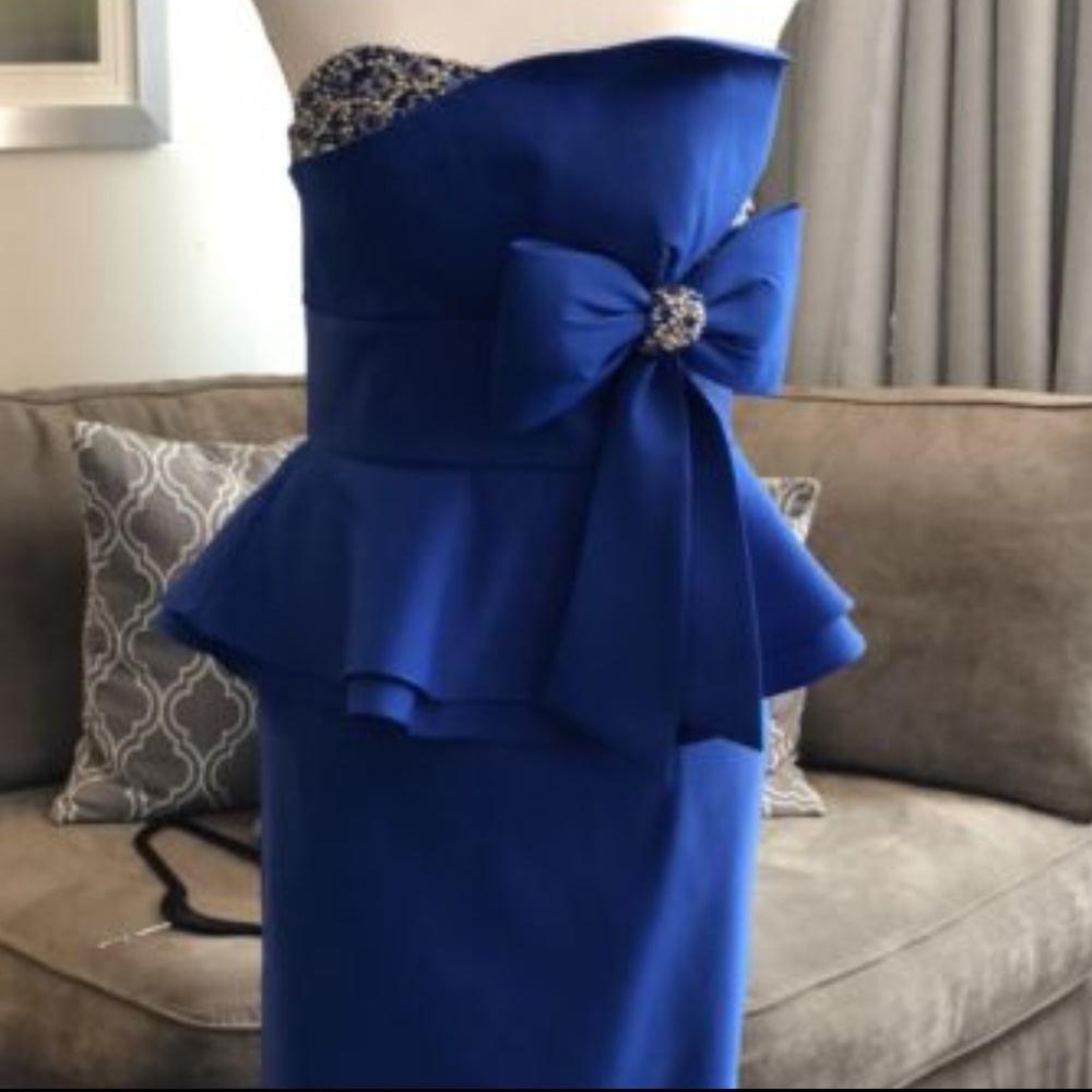 embellished Evening gown Royal Blue Size 2